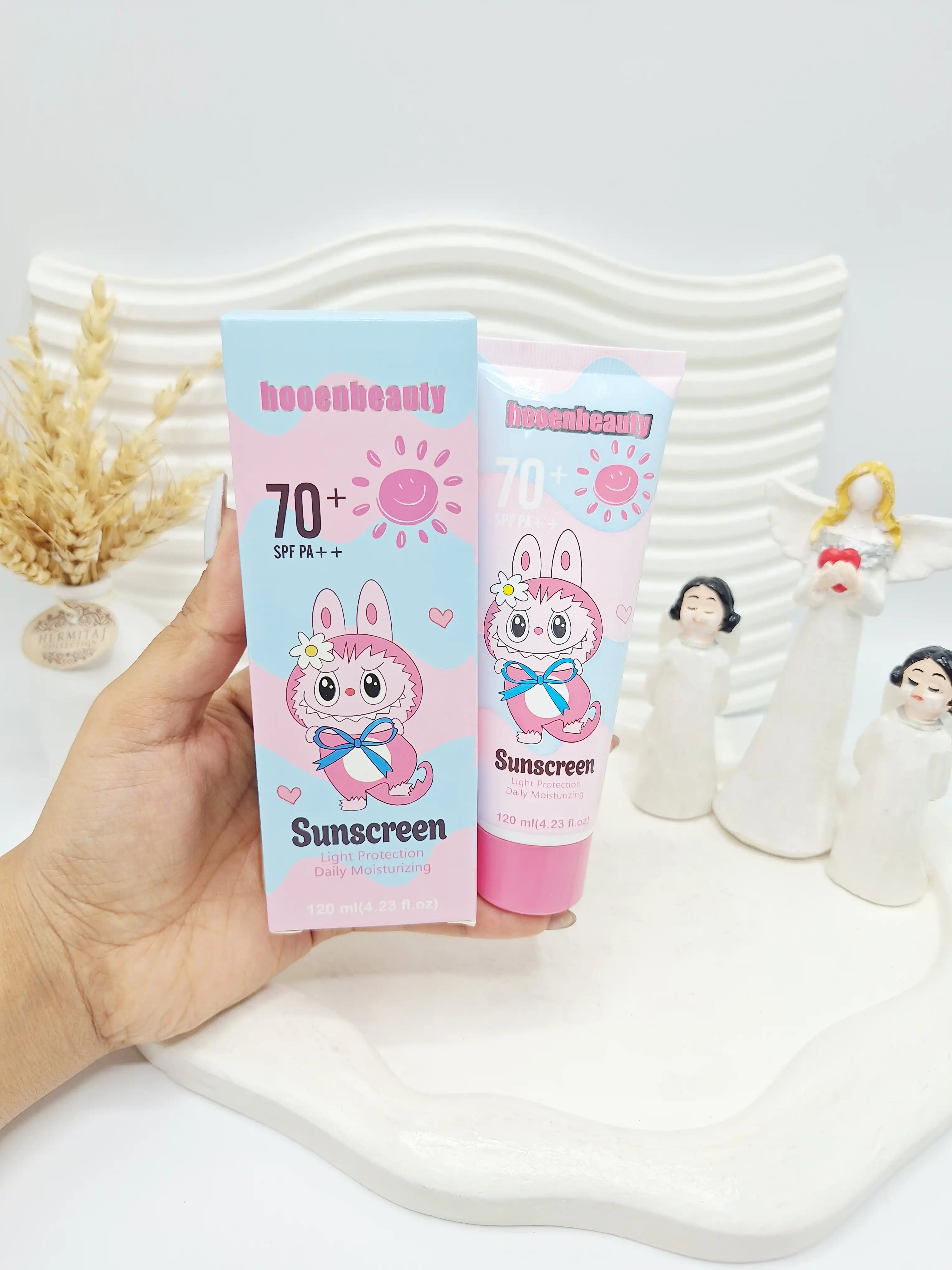کرم ضدآفتاب SPF70 مرطوب‌کننده هوون بیوتی لبوبو کد 1670